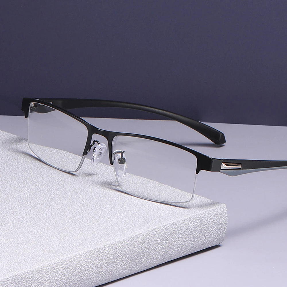 Magnifier Reading Glasses - Multifocal Smart Zoom Photochromic Metal Frame